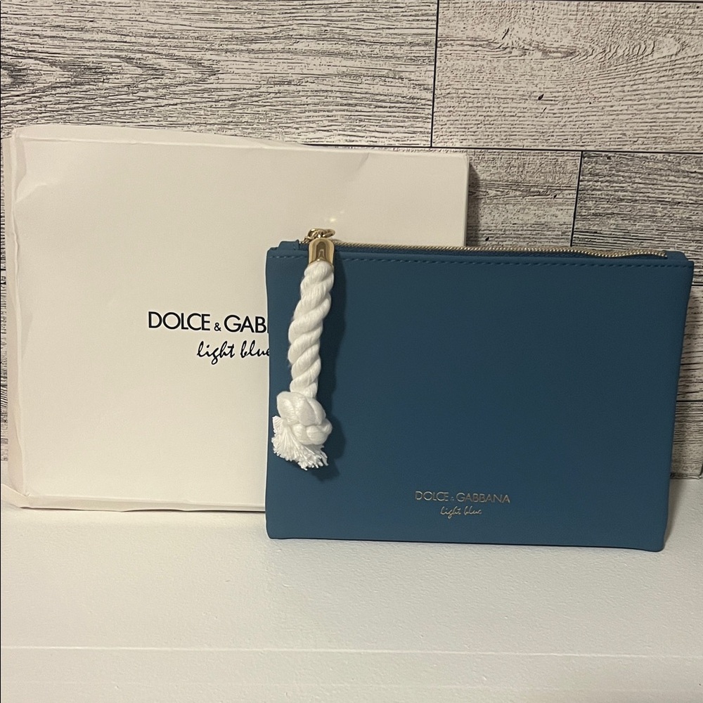 GWP: Dolce & Gabbana Light Blue Leather Wristlet Pouch with White Rope - Picture 2 of 3